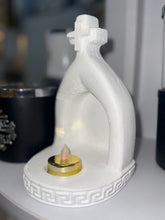 Load image into Gallery viewer, Greek key 3d pattern mini altar