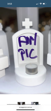 Any pic Mini altar church