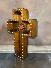 Load image into Gallery viewer, Blessed Epitafio flowers in cross - Ready  to ship