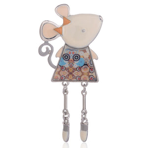 Emily Mouse pin brooch